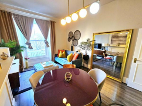Stylish Hyde Park Home by Tube Stations with Elevator